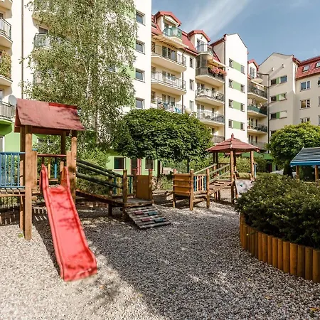 Chill Kabaty Family Hotel Varšava