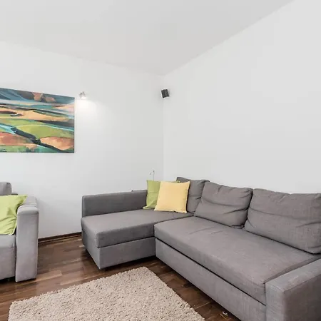 Chill Kabaty Family * Varšava