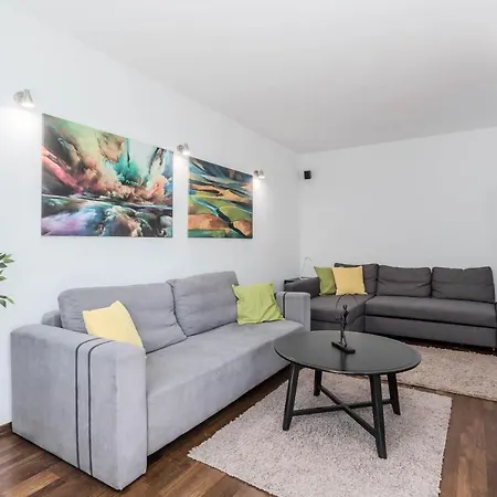 Chill Kabaty Family *