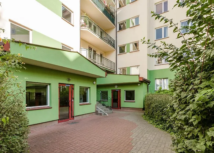 Chill Kabaty Family Hotel Warszawa