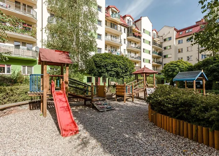 Chill Kabaty Family Hotel Warszawa