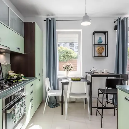 Chill Kabaty Family * Varsovia